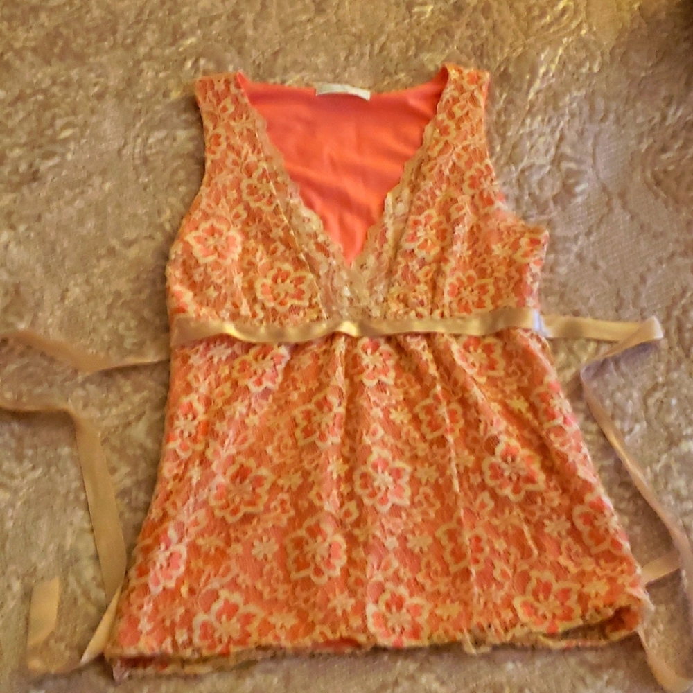Charlotte Russe coral, tan lace sleeveless blouse